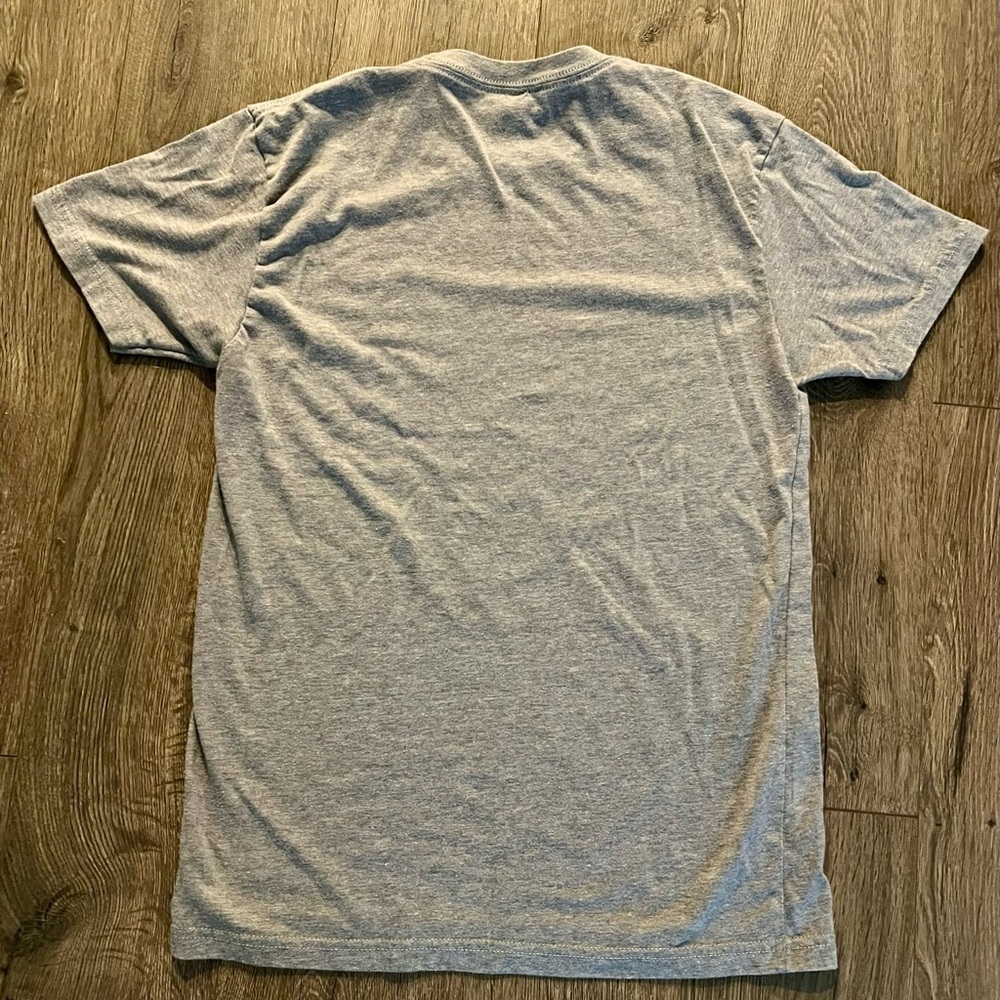 Rocco’s Doughnut Co. Logo T-Shirt – Size Small gray unisex men’s women’s NWOT​ - Picture 4 of 4